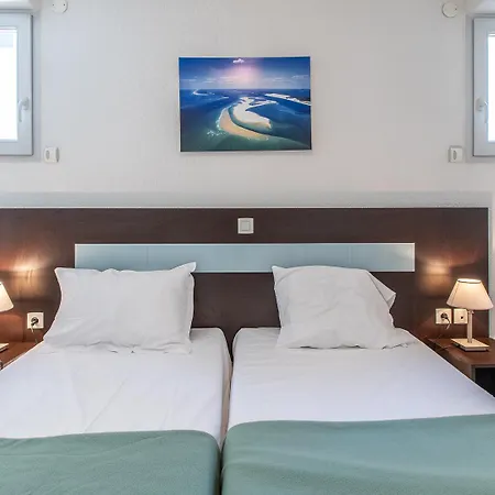 Aparthotel Vacanceole - Le Crystal 3*