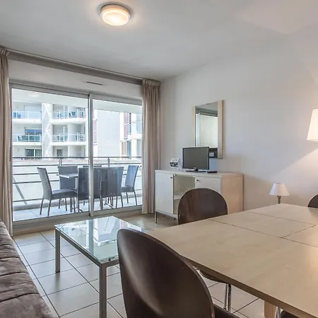 Vacanceole - Le Crystal Aparthotel 3*