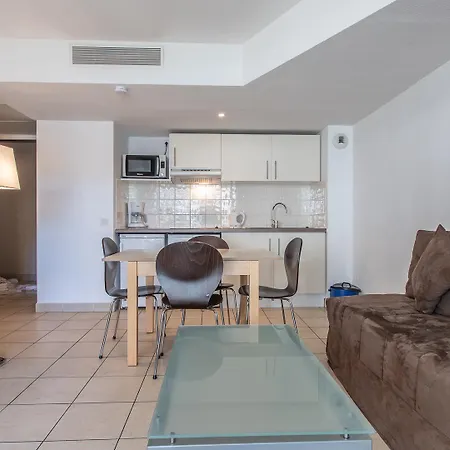 Aparthotel Vacanceole - Le Crystal