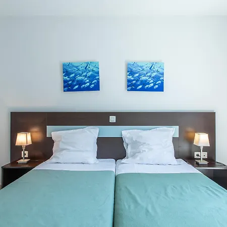 Vacanceole - Le Crystal Aparthotel 3*