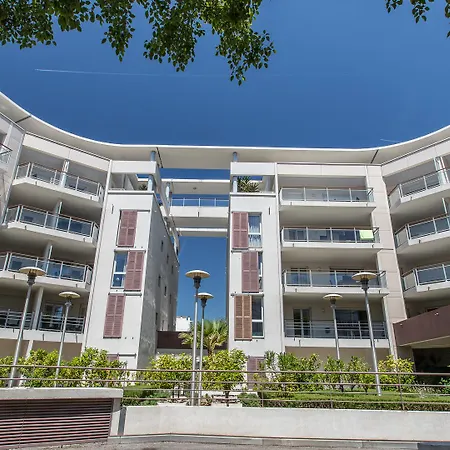 Aparthotel Vacanceole - Le Crystal 3*