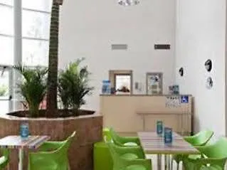 Aparthotel Vacanceole - Le Crystal