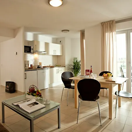 Aparthotel Vacanceole - Le Crystal Cagnes-sur-Mer
