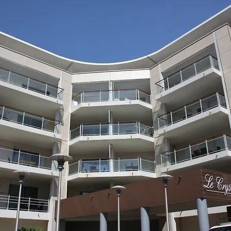 Vacanceole - Le Crystal Aparthotel 3*